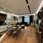 Luxury Apartment With A Wonderful Lake View